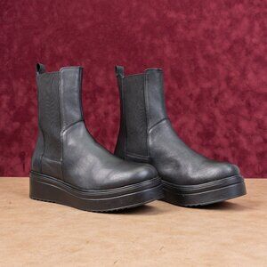 Steve Madden Women Clarisa Black Leather Platform Festival Chelsea Boots Size 9.